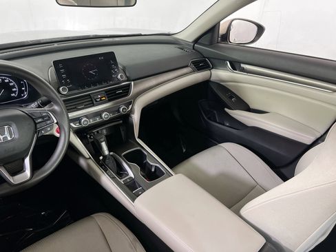 Used 2019 Honda Accord LX image 21