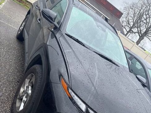 Used 2023 Hyundai Tucson SEL image 3