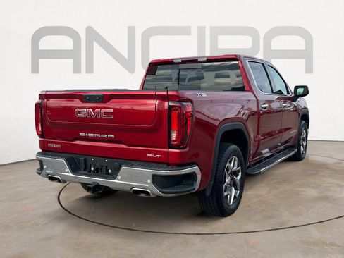 Used 2024 GMC Sierra 1500 SLT image 10