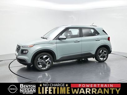 Used 2025 Hyundai Venue SEL