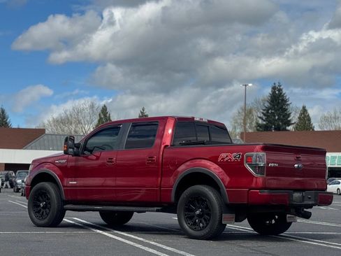 Used 2014 Ford F150 FX4 w/ Equipment Group 402A Luxury AWD/4WD image 8