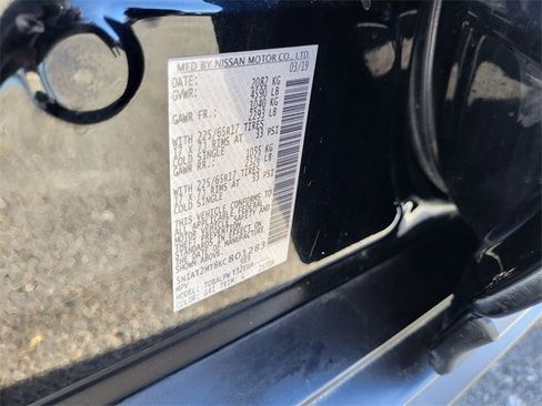 Used 2019 Nissan Rogue S image 25