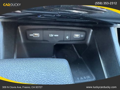 Used 2022 Hyundai Santa Cruz SEL w/ Activity Package FWD image 17