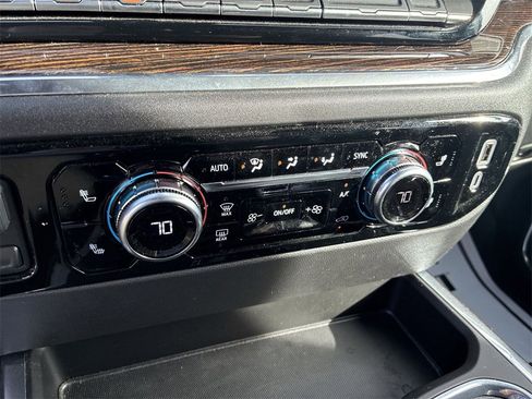 Used 2025 GMC Sierra 1500 Elevation w/ Elevation Premium Package image 17