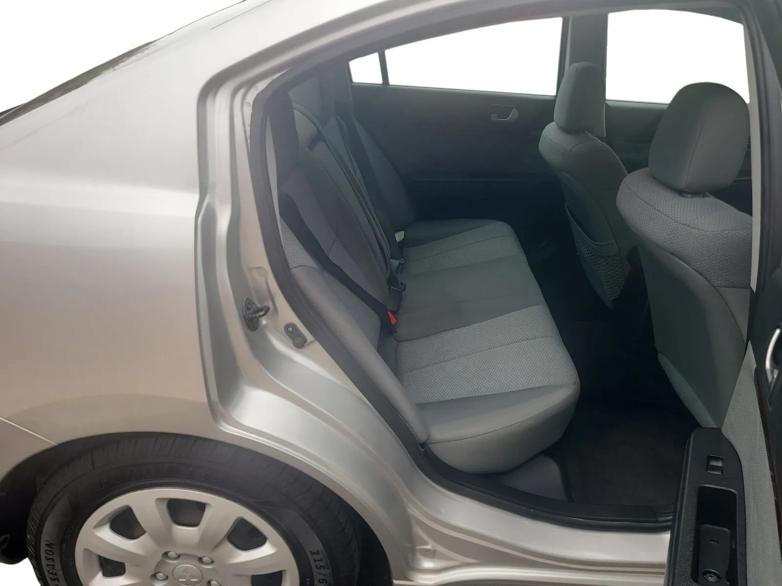 Used 2011 Mitsubishi Galant ES FWD image 20