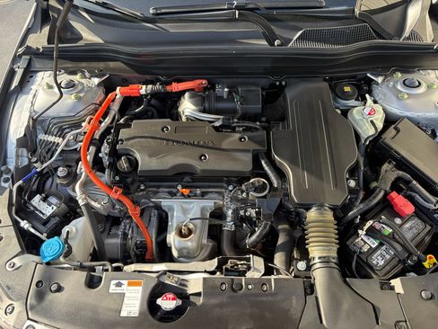 Certified 2021 Honda Accord Touring image 34