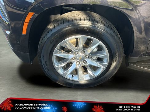 Certified 2025 Chevrolet Suburban Premier RWD image 36