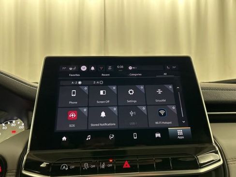 Used 2022 Jeep Compass Limited w/ Sun and Sound Group image 16