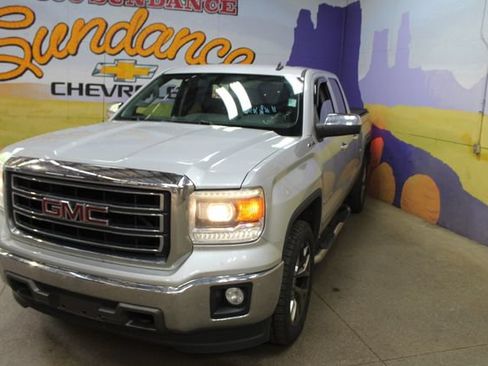 Used 2014 GMC Sierra 1500 SLT AWD/4WD image 4