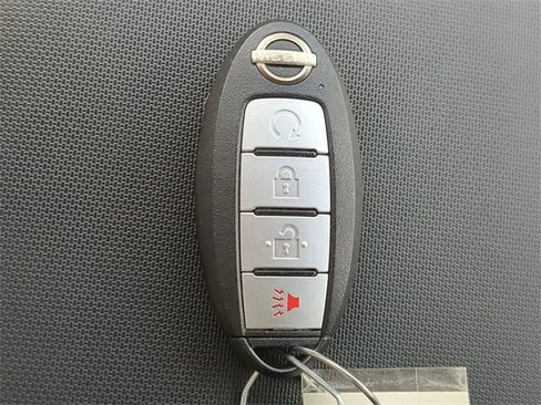 Used 2022 Nissan Frontier Pro-X w/ Pro-X Premium Package image 29