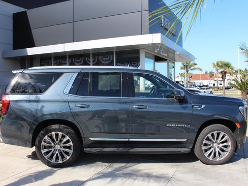 Used 2021 GMC Yukon Denali w/ Advanced Technology Package image 10