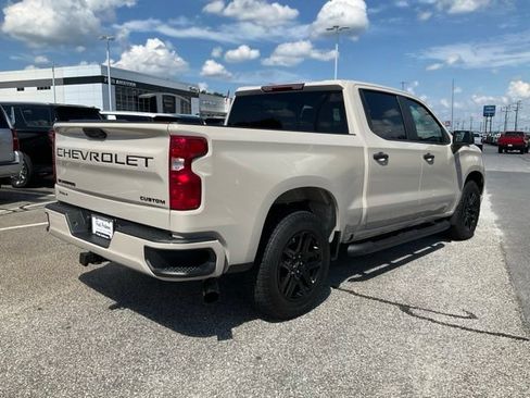 Used 2026 Chevrolet Silverado 1500 Custom w/ Turbomax Blackout Package RWD image 22