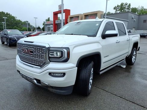 Used 2018 GMC Sierra 1500 Denali AWD/4WD image 19
