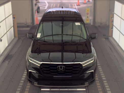 Used 2024 Honda Pilot EX-L image 5