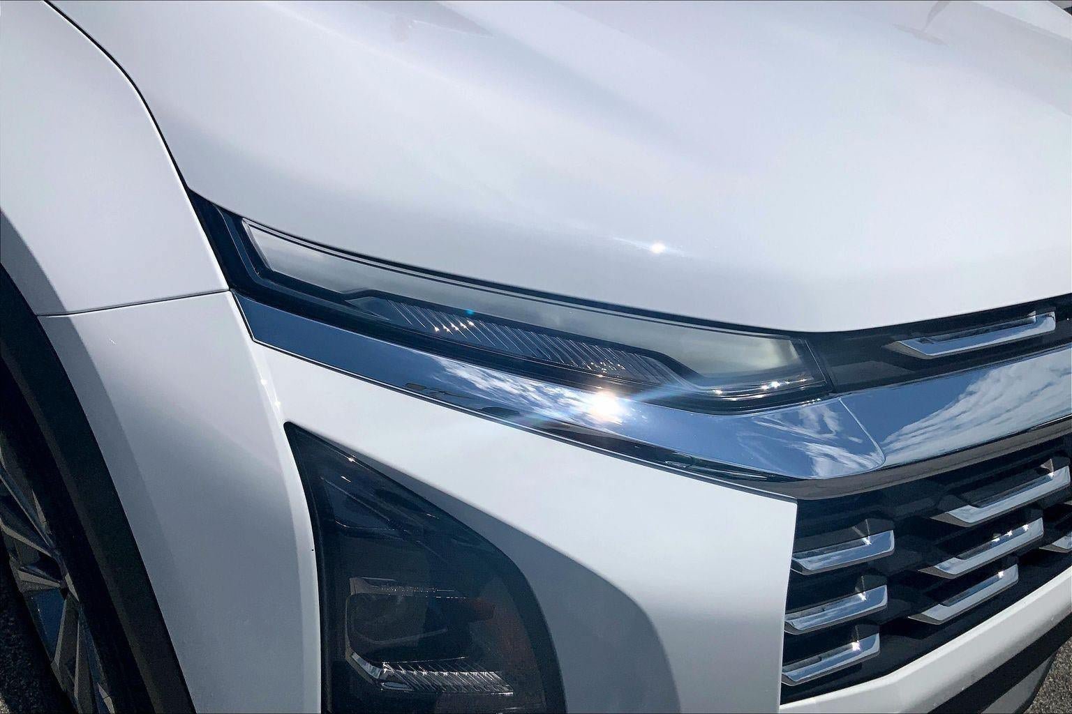 Used 2026 Chevrolet Equinox LT FWD image 25