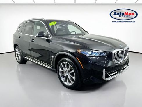 Used 2024 BMW X5 xDrive40i AWD/4WD image 1