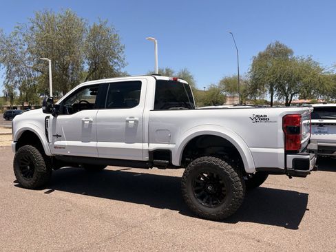 New 2026 Ford F250 XLT w/ XLT Premium Package AWD/4WD image 4