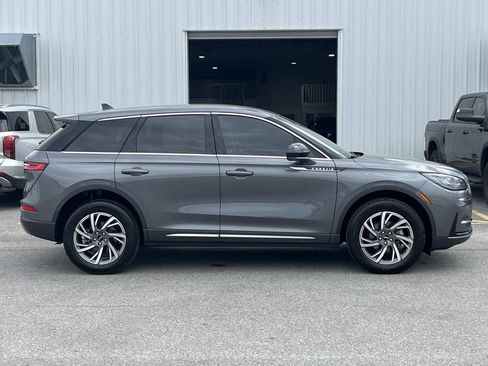 Used 2023 Lincoln Corsair FWD image 6