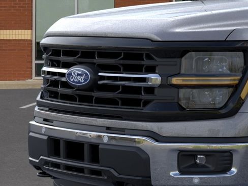New 2025 Ford F150 XLT w/ Equipment Group 302A MID AWD/4WD image 17