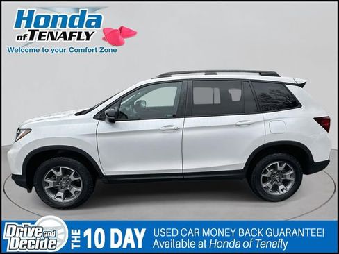 Used 2022 Honda Passport TrailSport image 6
