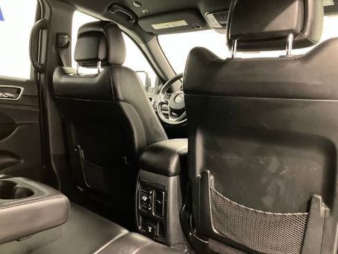 Used 2018 Jeep Grand Cherokee Altitude image 24