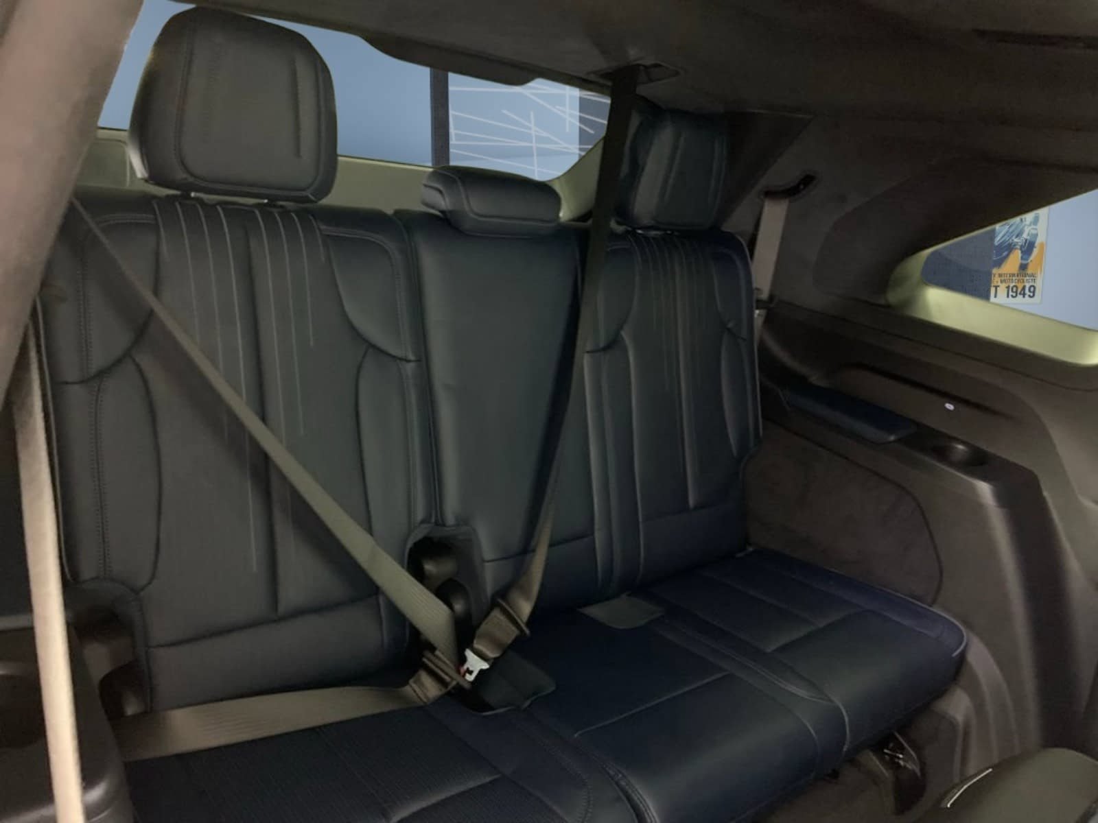Used 2025 Cadillac Escalade IQ Luxury 2 AWD/4WD image 15