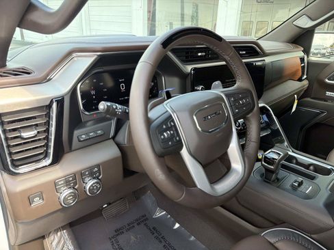 New 2026 GMC Sierra 1500 Denali w/ Technology Package AWD/4WD image 21