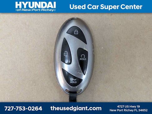 Certified 2024 Hyundai Elantra SEL FWD image 31