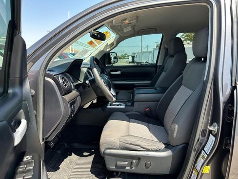 Used 2017 Toyota Tundra SR5 image 17