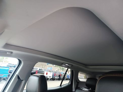 Used 2020 GMC Terrain SLT w/ Preferred Package image 20