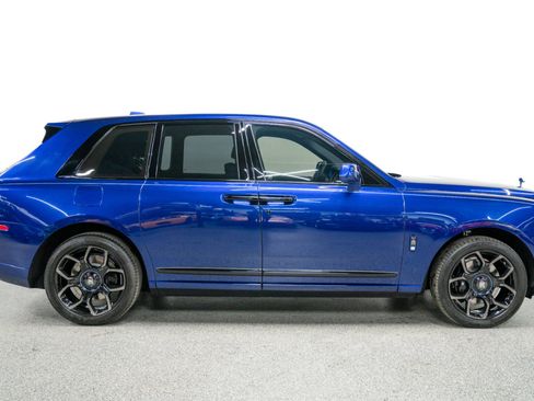 Used 2024 Rolls-Royce Cullinan Black Badge AWD/4WD image 50