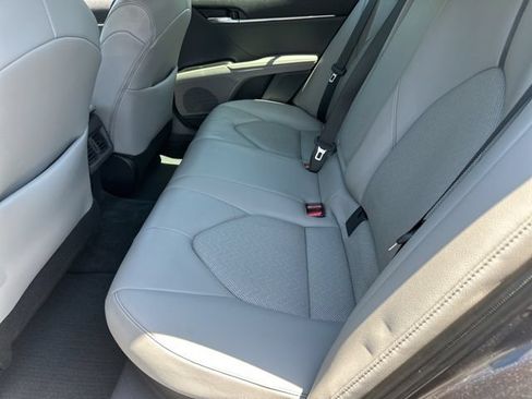 Used 2023 Toyota Camry XLE FWD image 20