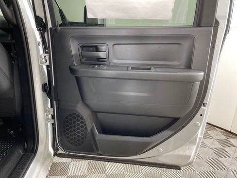 New 2024 RAM 5500 Tradesman w/ Chrome Appearance Group image 36