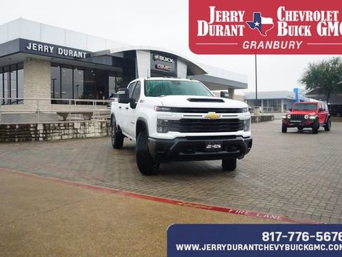 Used 2025 Chevrolet Silverado 2500 Custom w/ Custom Value Package image 1