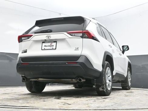 Used 2019 Toyota RAV4 LE image 38
