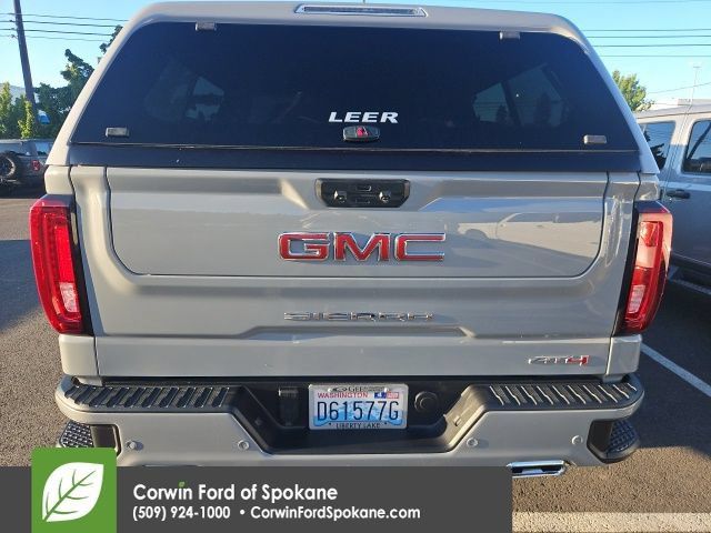 Used 2025 GMC Sierra 1500 AT4 w/ AT4 Premium Package AWD/4WD image 3