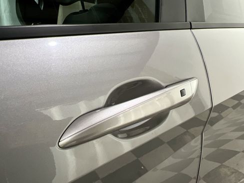 Used 2023 Hyundai Elantra SEL w/ Convenience Package image 15