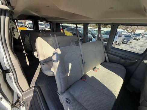 Used 2023 Chevrolet Express 3500 LS image 31