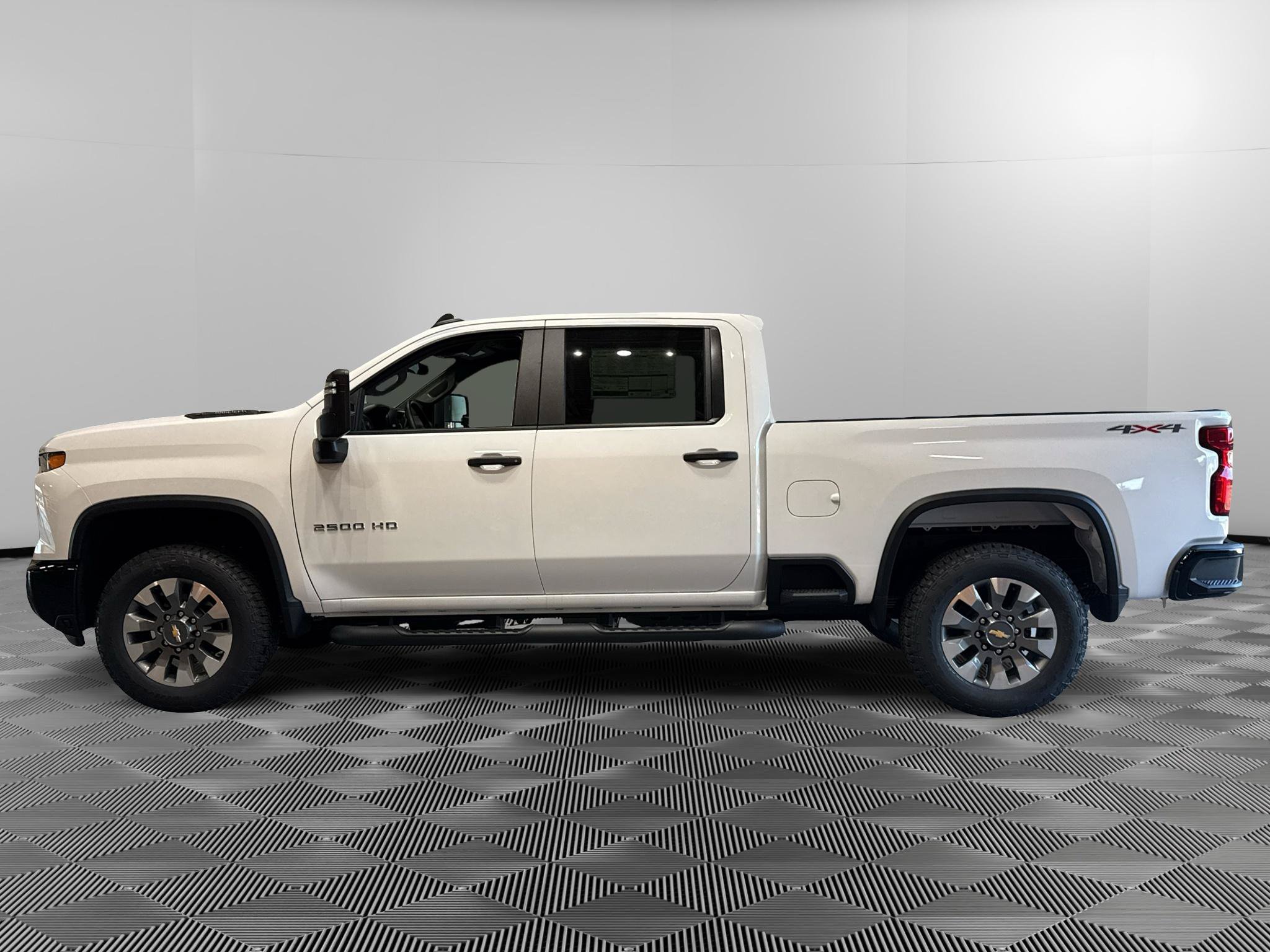 New 2026 Chevrolet Silverado 2500 Custom w/ Custom Value Package AWD/4WD image 2