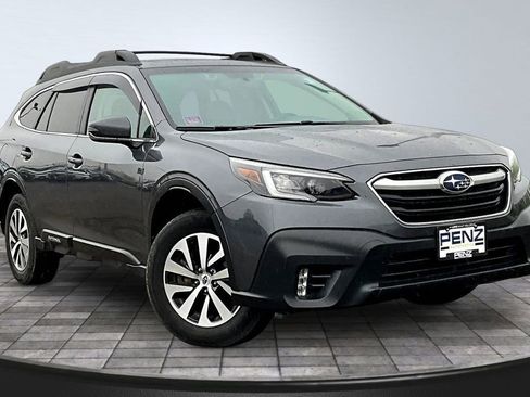 Used 2021 Subaru Outback Premium AWD/4WD image 3