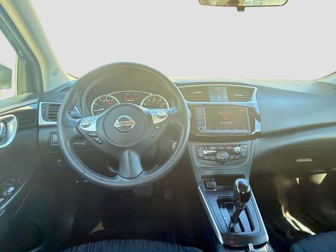 Used 2019 Nissan Sentra SV image 21