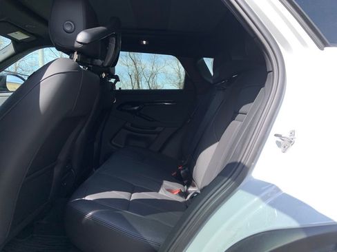 Used 2024 Land Rover Range Rover Evoque S image 16