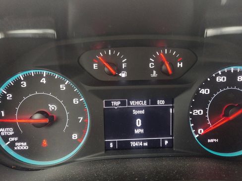 Used 2023 Chevrolet Traverse LT image 18