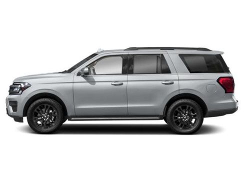 Used 2023 Ford Expedition XLT AWD/4WD image 3