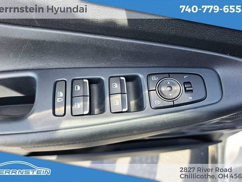 Used 2022 Hyundai Santa Fe SEL w/ Convenience Package AWD/4WD image 15