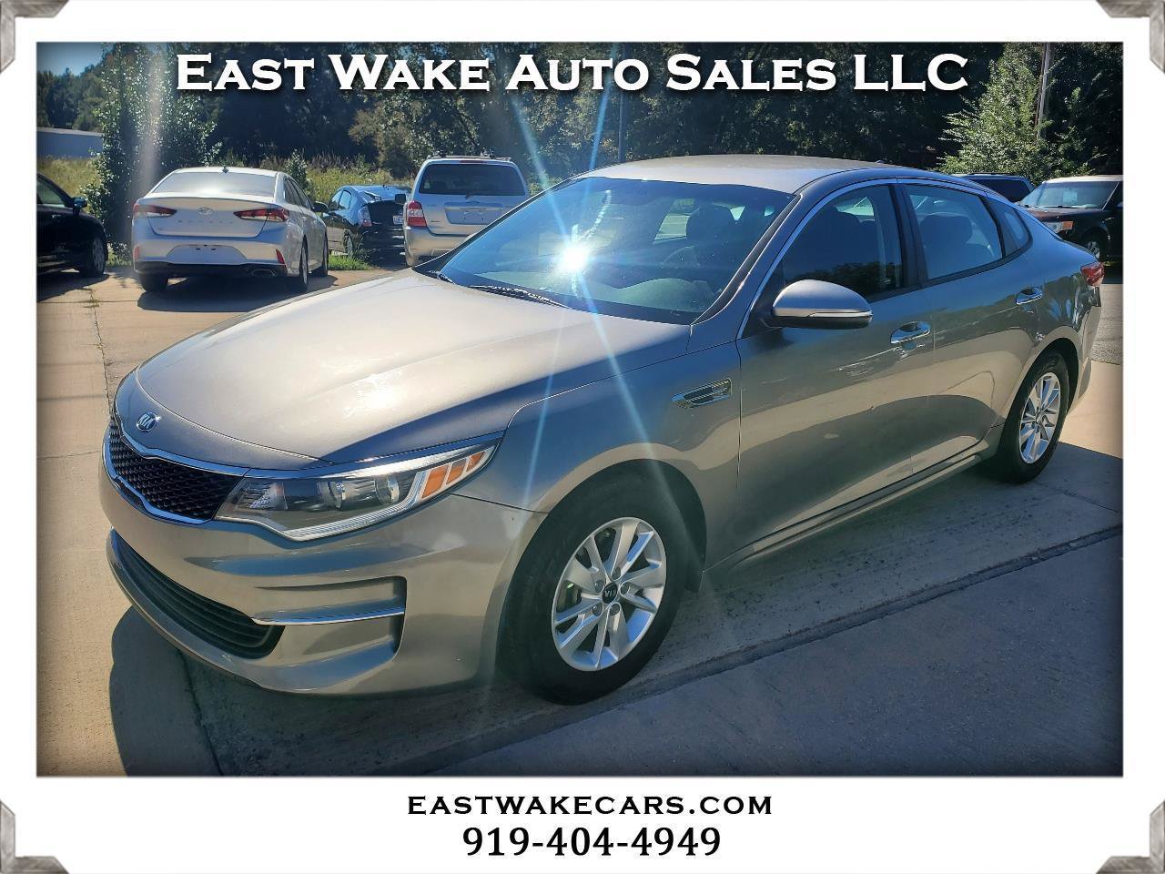 Used 2016 Kia Optima LX w/ LX Convenience Package FWD image 1