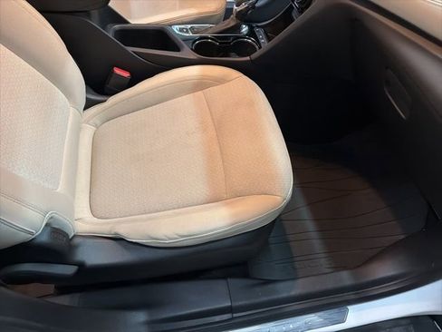 Used 2023 Buick Encore GX Select image 25