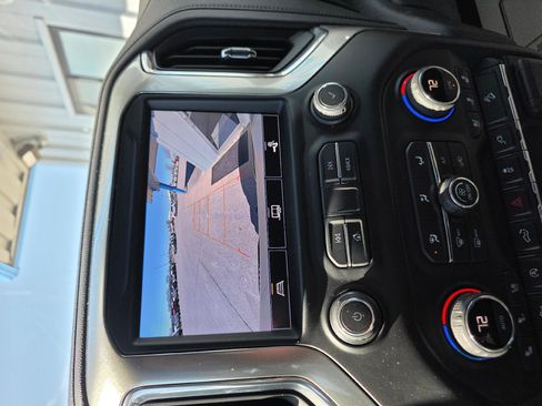 Used 2021 Chevrolet Silverado 1500 LTZ image 16