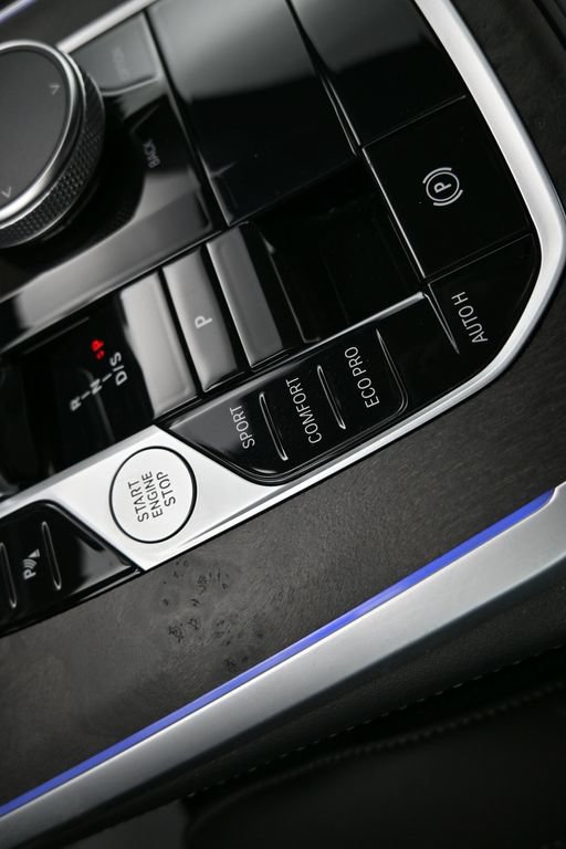 Used 2026 BMW X5 sDrive40i RWD image 22