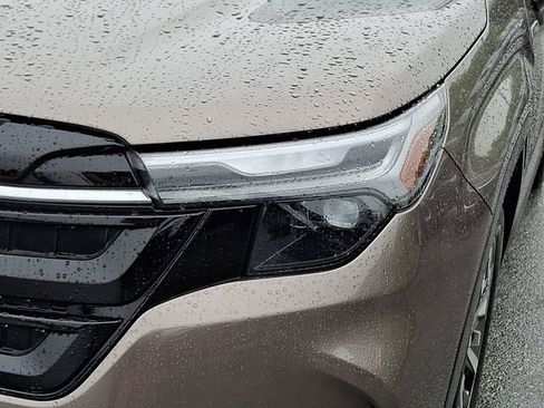 Used 2025 Subaru Forester Touring AWD/4WD image 9